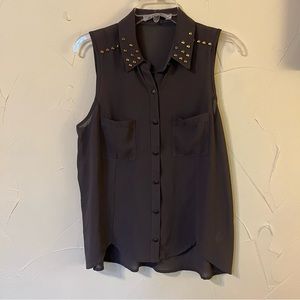 Chloe K Embellished Sleeveless top - size L